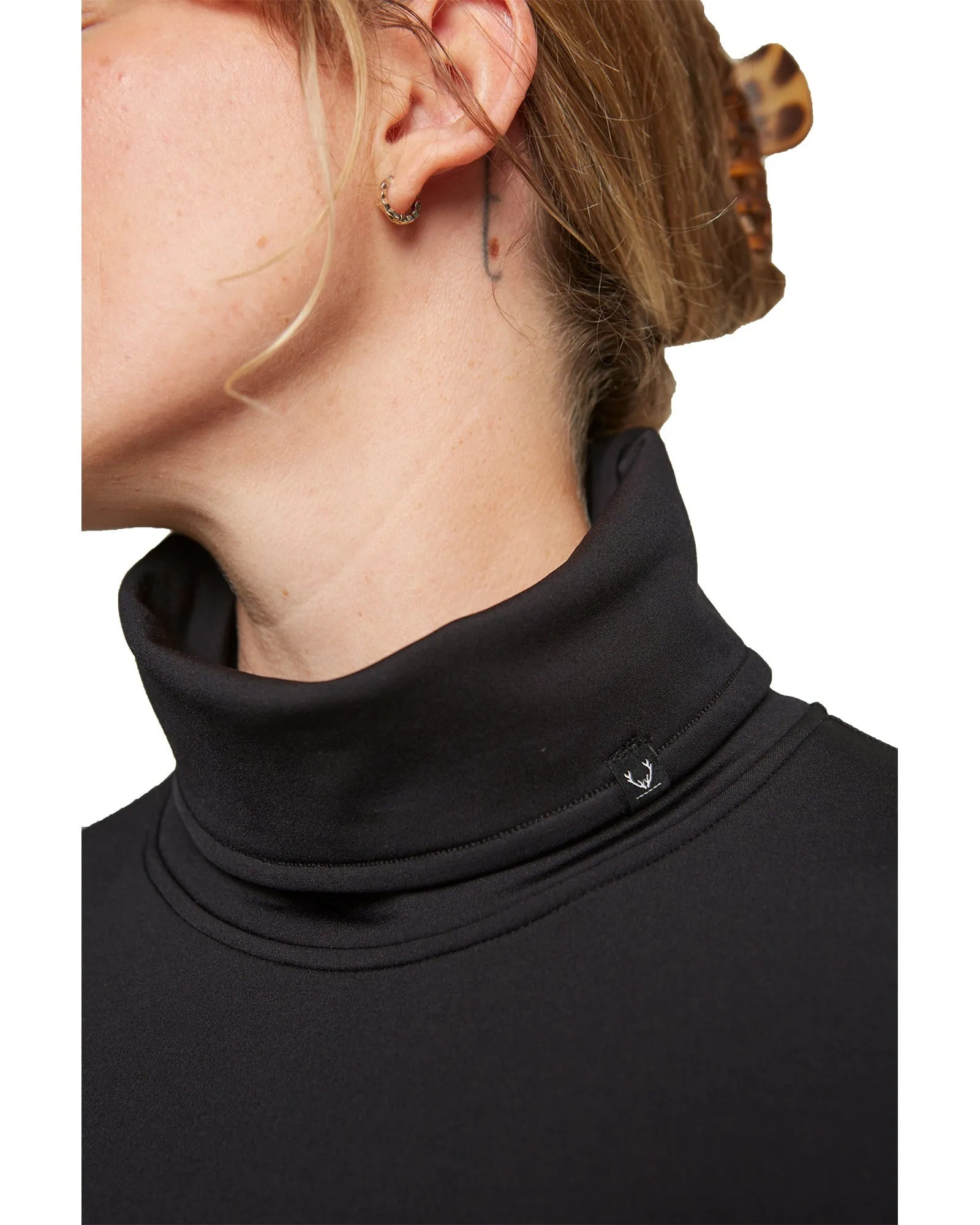 WOMENS PARK LIFE FUNNEL NECK - TRUE BLACK